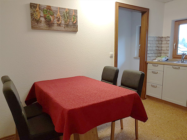 Kueche Ferienwohnung 5 Essplatz